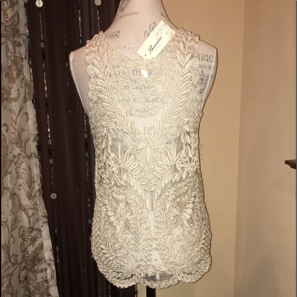 BANANA  L  Sleeveless Shear Gold Cami Top NEW WITH BRAND TAG. 100% Cotton - Picture 4 of 16